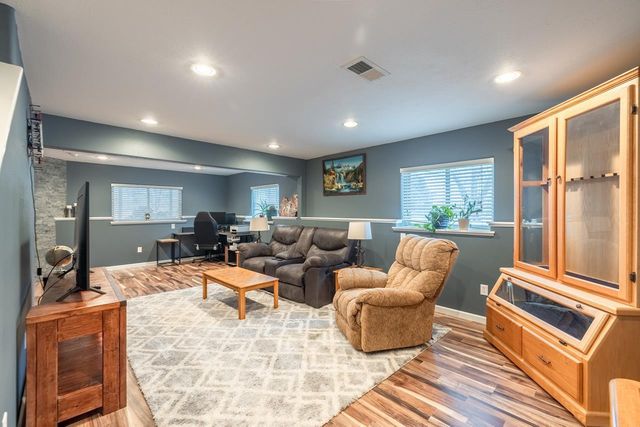 6302 QUENTIN STREET, Weston, WI 54476