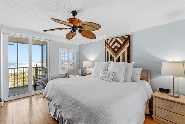 6300 MIDNIGHT PASS ROAD 708, Sarasota, FL 34242