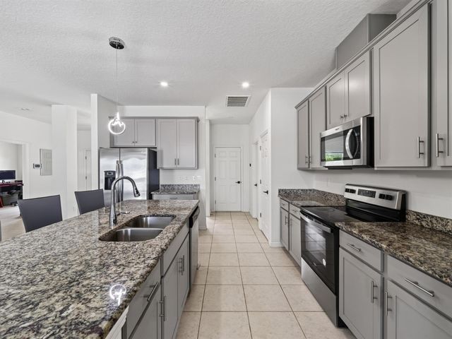 5154 NW North Macedo Boulevard, Port St. Lucie, FL 34983