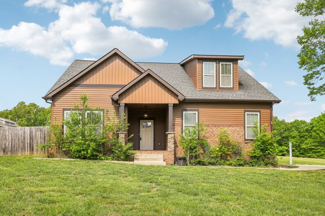 5652 Hwy 48, Cunningham, TN 37052