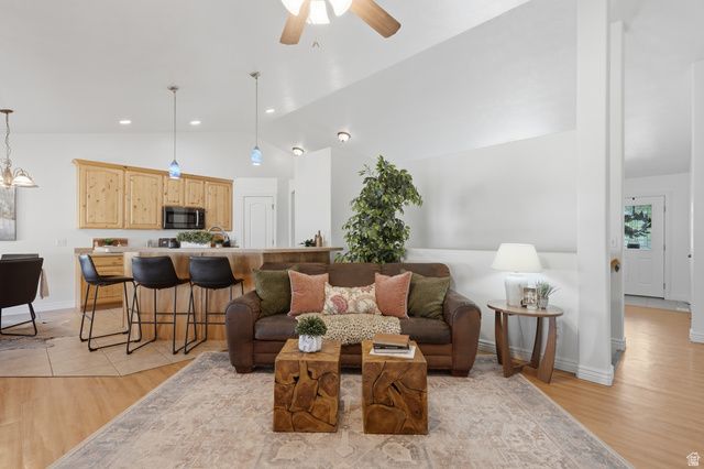 13524 S GRAND TROTTER WAY, Herriman, UT 84096
