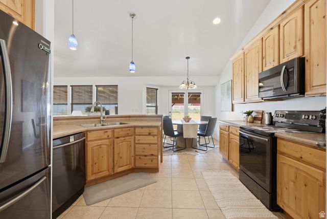 13524 S GRAND TROTTER WAY, Herriman, UT 84096