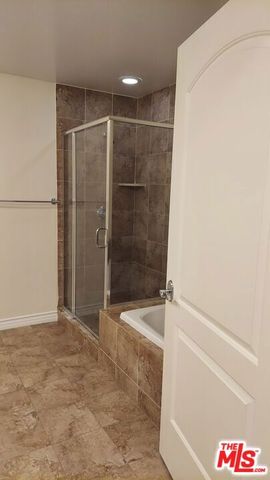 1726 S Bentley Avenue 304, Los Angeles, CA 90025