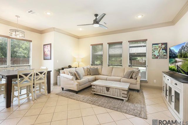 16052 Magnolia Trace Pkwy, Saint George, LA 70817
