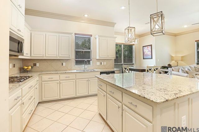 16052 Magnolia Trace Pkwy, Saint George, LA 70817