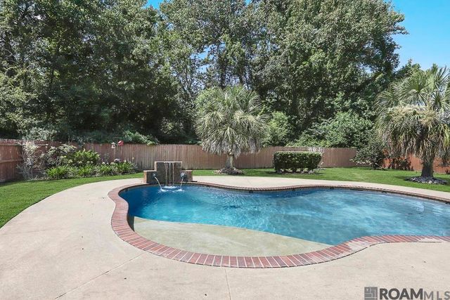 16052 Magnolia Trace Pkwy, Saint George, LA 70817