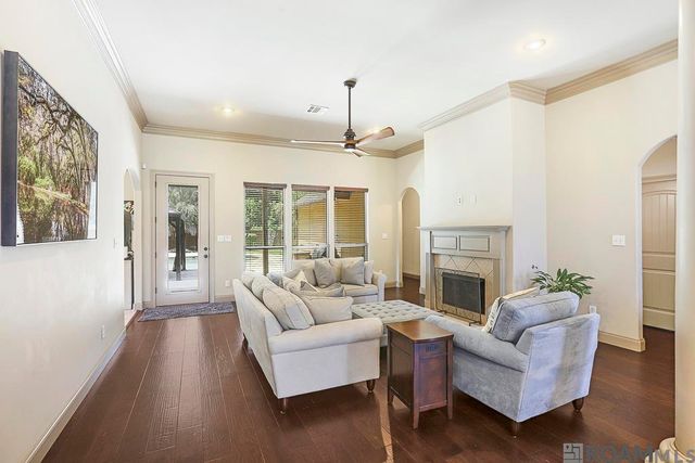 16052 Magnolia Trace Pkwy, Saint George, LA 70817