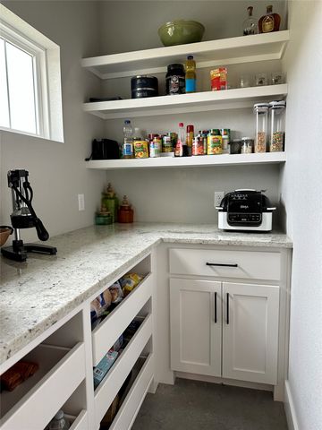 105 Proctor Lane, Decatur, TX 76234