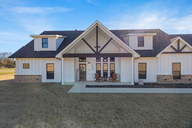 105 Proctor Lane, Decatur, TX 76234