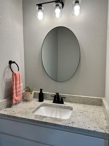 105 Proctor Lane, Decatur, TX 76234