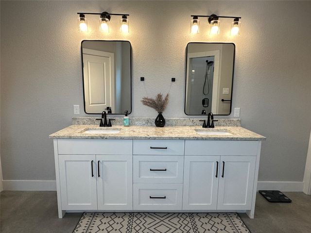 105 Proctor Lane, Decatur, TX 76234