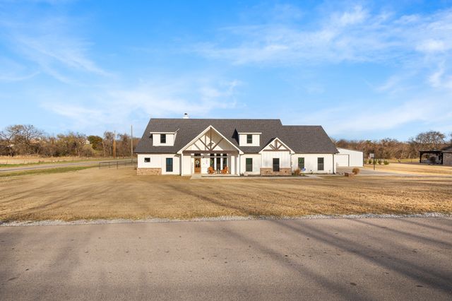 105 Proctor Lane, Decatur, TX 76234