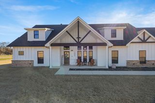 105 Proctor Lane, Decatur, TX 76234