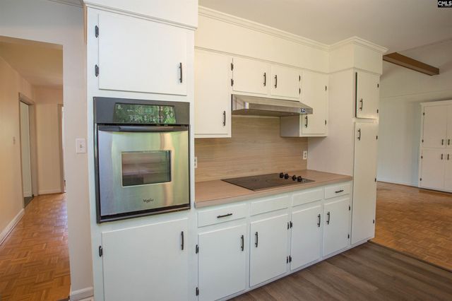 1811 Hobkirk Court, Camden, SC 29020