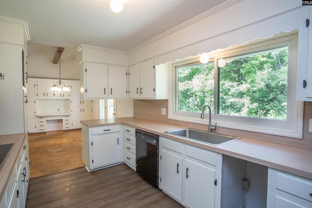 1811 Hobkirk Court, Camden, SC 29020
