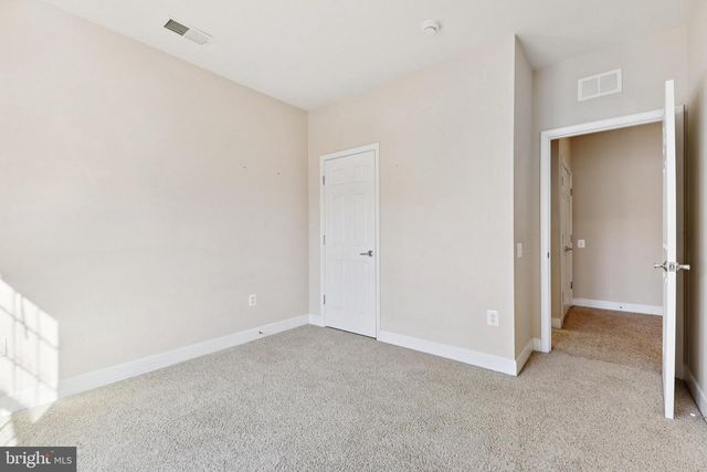 14762 POTOMAC BRANCH DR, Woodbridge, VA 22191