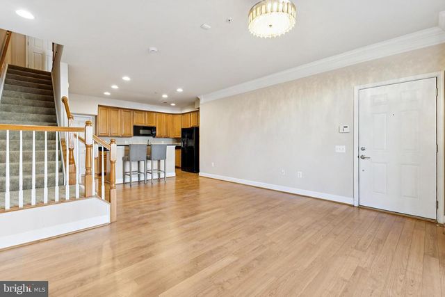 14762 POTOMAC BRANCH DR, Woodbridge, VA 22191