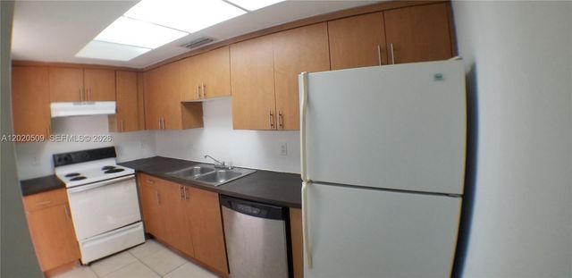 13700 NE 6th Avenue 113, North Miami, FL 33161