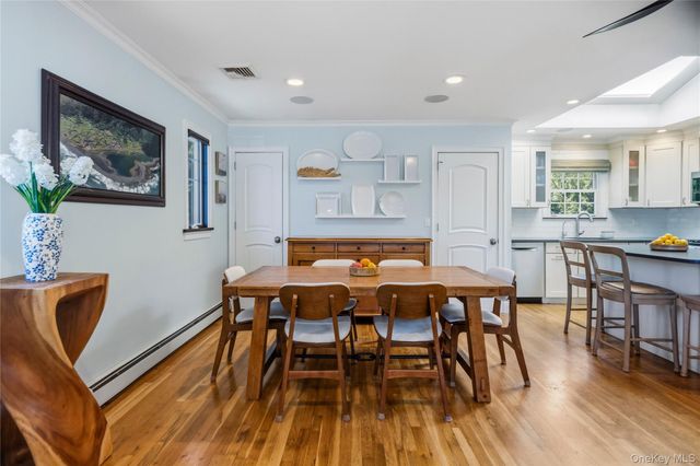 190 Sexton Road, West Babylon, NY 11704