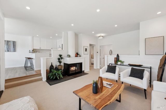 100 Lucky Dr #109, Corte Madera, CA 94925