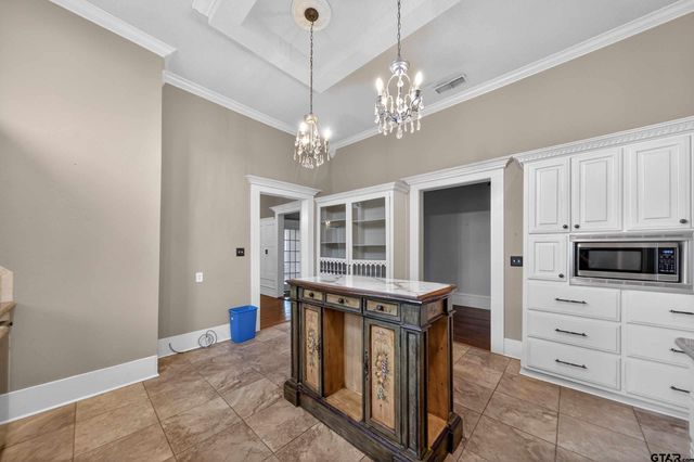 517 S Boyd, Lindale, TX 75771
