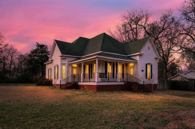 517 S Boyd, Lindale, TX 75771