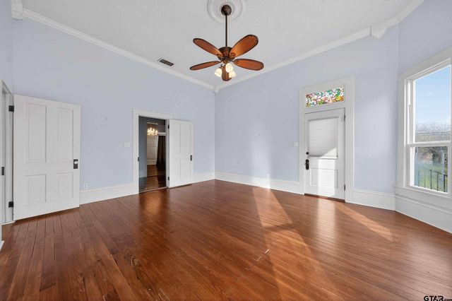 517 S Boyd, Lindale, TX 75771