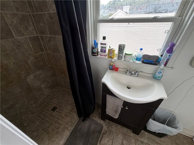 98 S 15th St, South Side, PA 15203