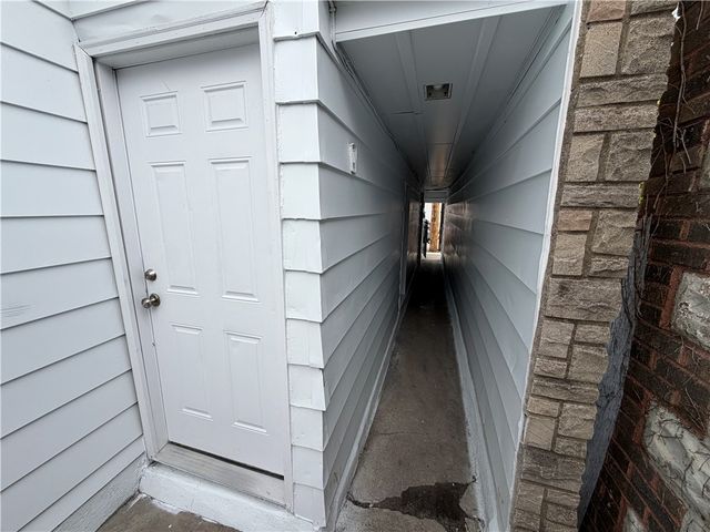 98 S 15th St, South Side, PA 15203