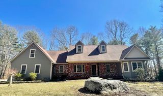 54 Hastings Rd, Spencer, MA 01562