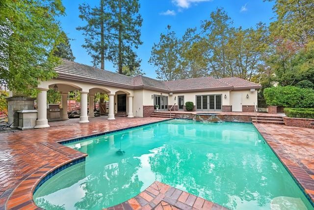 41 Willow Creek Ln, Danville, CA 94506