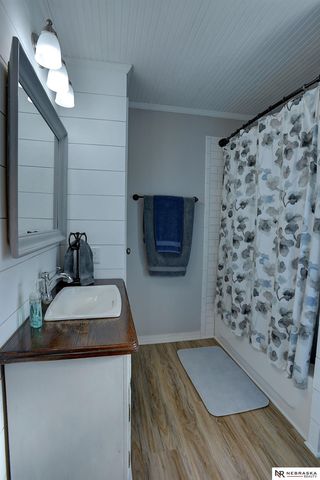 560 N 6th Street, Arlington, NE 68002