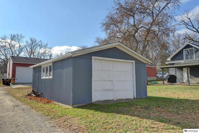 560 N 6th Street, Arlington, NE 68002