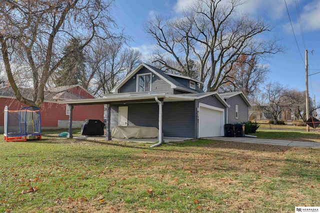 560 N 6th Street, Arlington, NE 68002