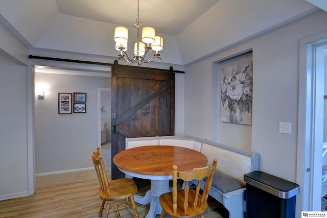 560 N 6th Street, Arlington, NE 68002