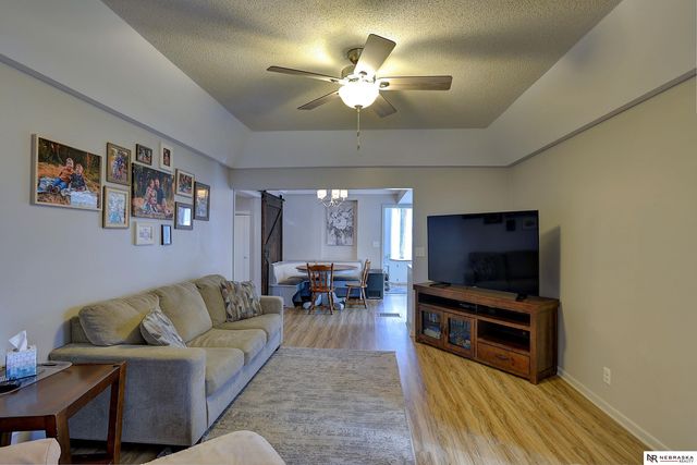 560 N 6th Street, Arlington, NE 68002