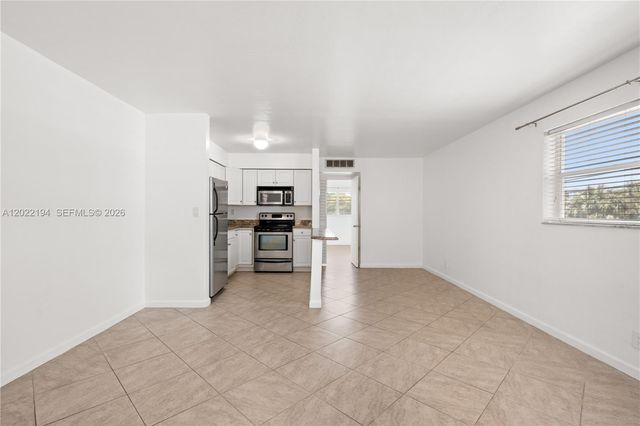 4051 NE 13th Ave 78-3, Oakland Park, FL 33334