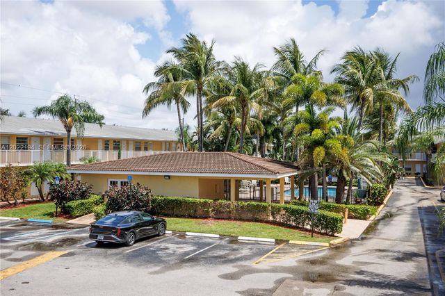 4051 NE 13th Ave 78-3, Oakland Park, FL 33334