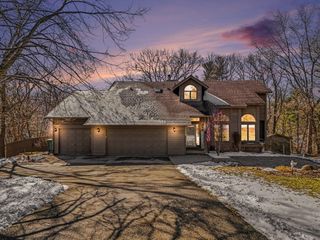 9983 Arcola Court N, Stillwater, MN 55082