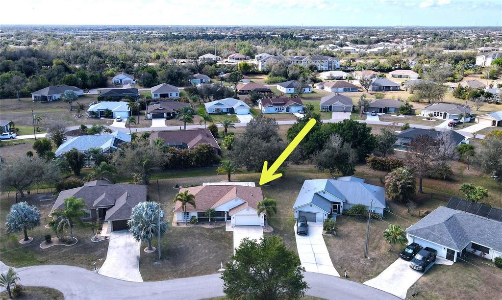 Image 34 of property listing at 425 JAPURA STREET, Punta Gorda, FL 33983