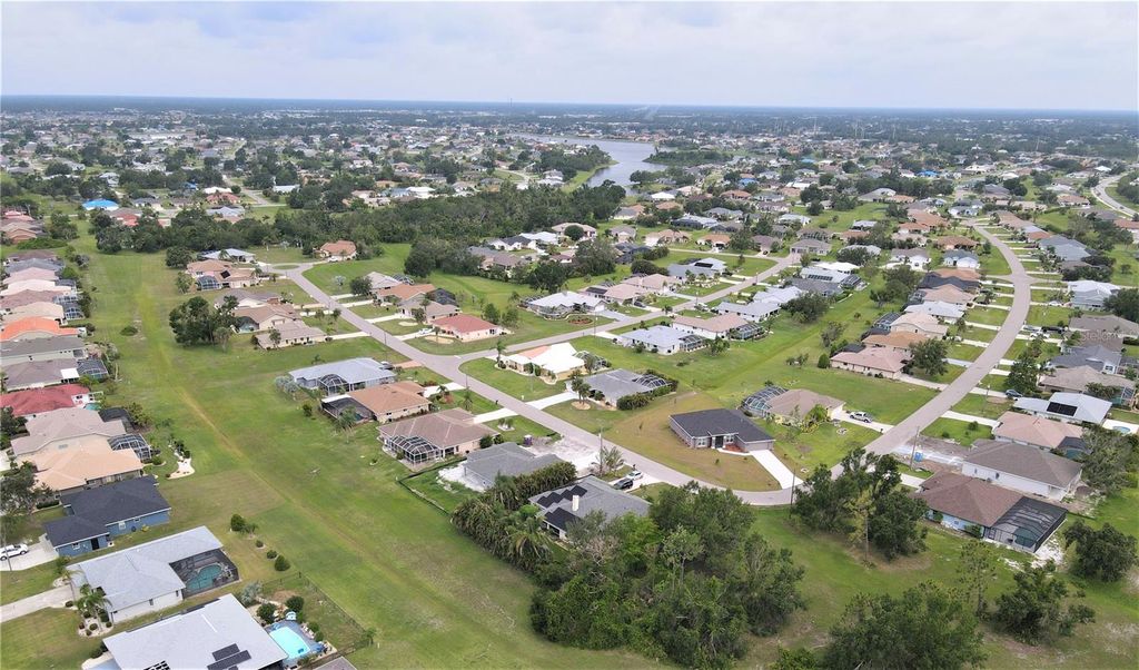 Image 37 of property listing at 425 JAPURA STREET, Punta Gorda, FL 33983