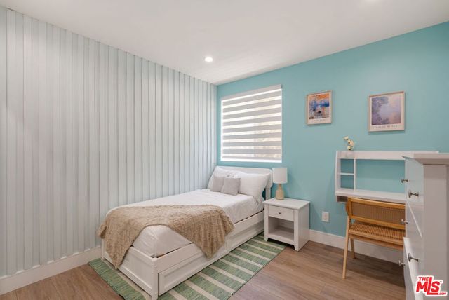 1341 N Mariposa Avenue, Los Angeles, CA 90027