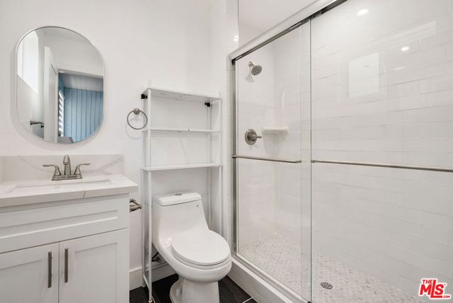 1341 N Mariposa Avenue, Los Angeles, CA 90027