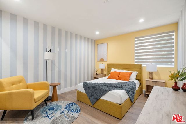 1341 N Mariposa Avenue, Los Angeles, CA 90027