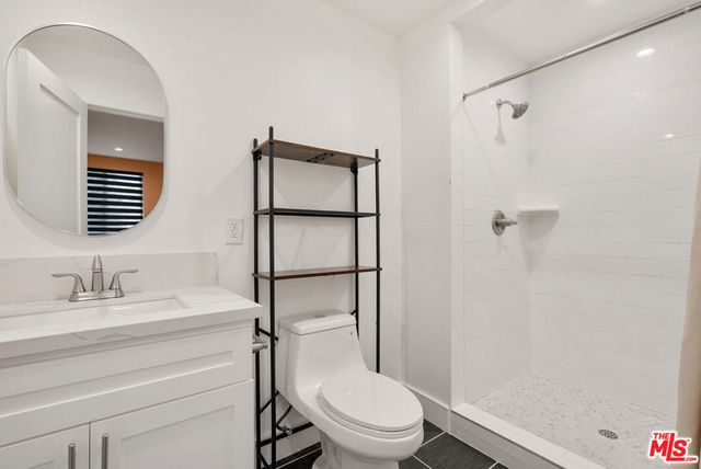 1341 N Mariposa Avenue, Los Angeles, CA 90027