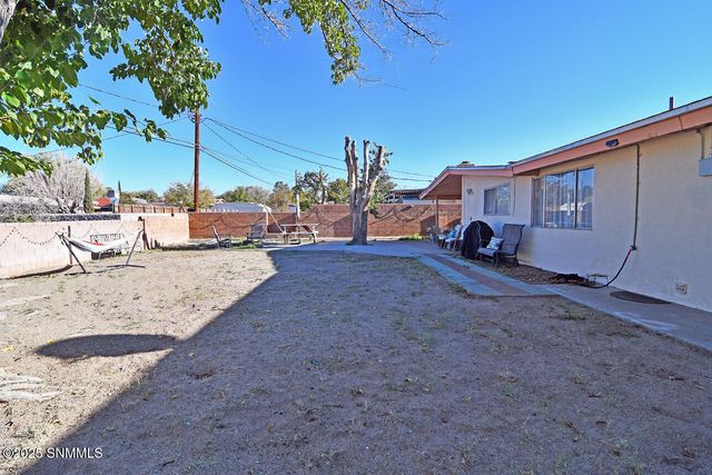 2607 Claude Dove Drive, Las Cruces, NM 88011