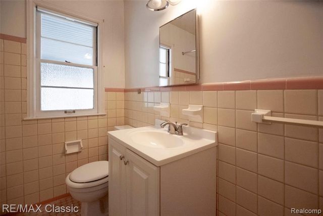 4056 Robina Avenue, Berkley, MI 48072