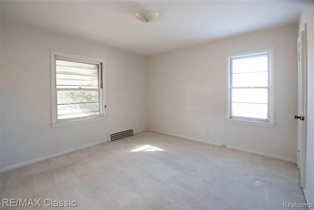 4056 Robina Avenue, Berkley, MI 48072