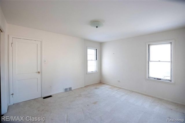 4056 Robina Avenue, Berkley, MI 48072