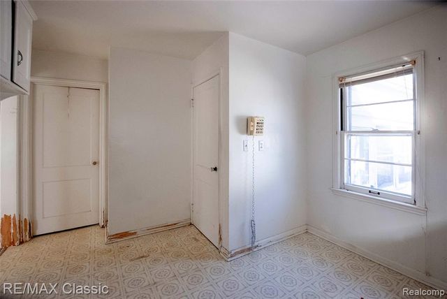 4056 Robina Avenue, Berkley, MI 48072